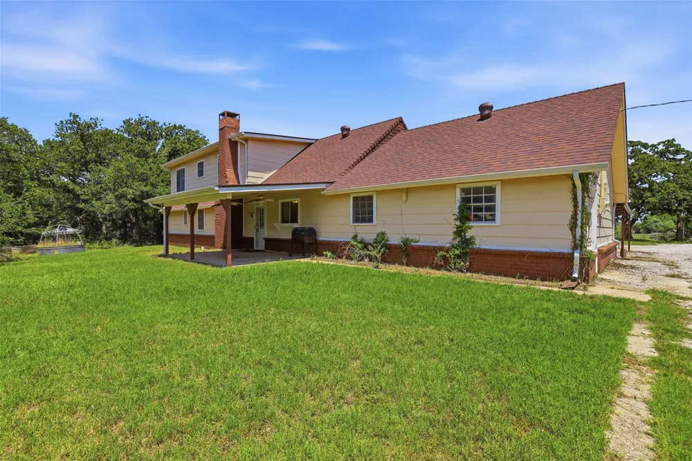 4298 Knob Road Springtown, TX 76082