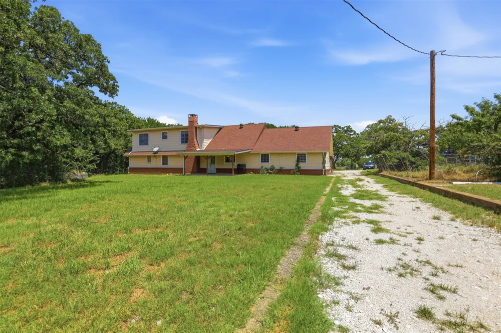 4298 Knob Road Springtown, TX 76082