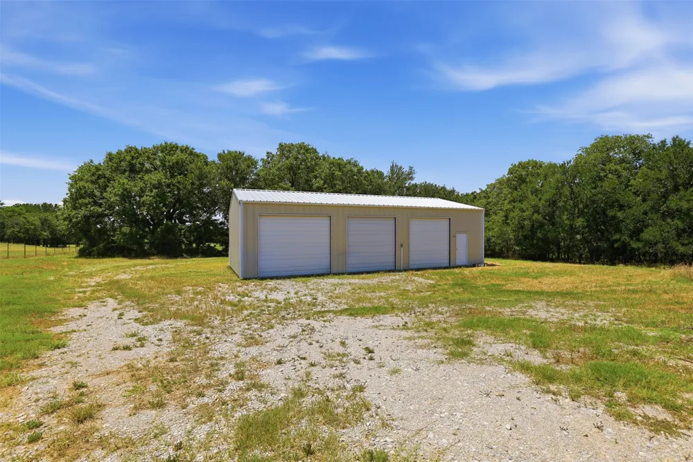 4298 Knob Road Springtown, TX 76082