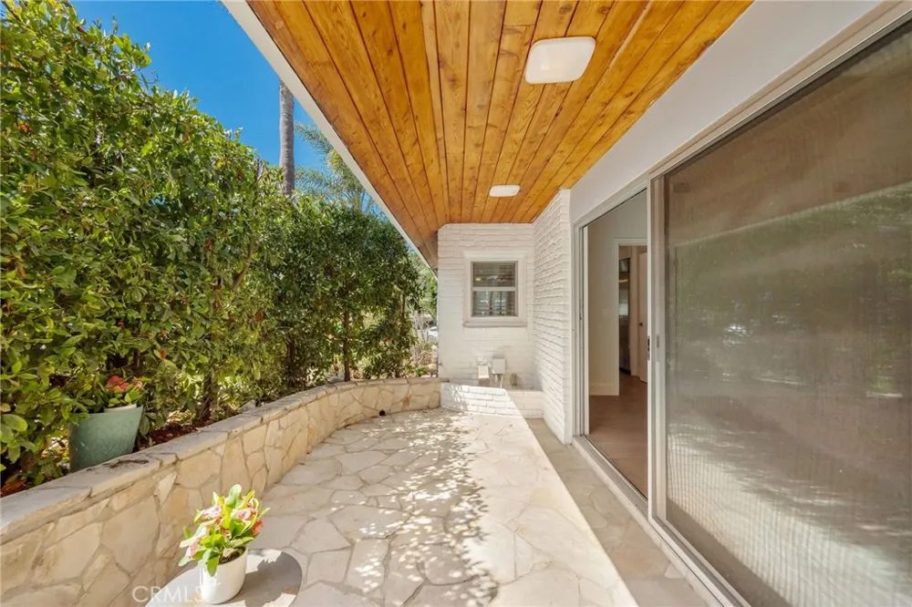 1200 Ardmore Avenue Manhattan Beach, CA 90266