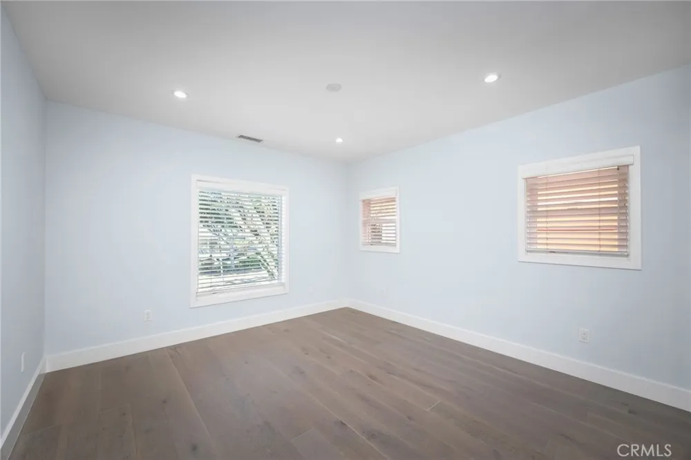 1200 Ardmore Avenue Manhattan Beach, CA 90266