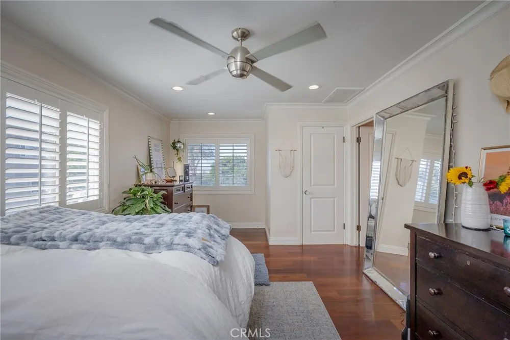1200 Ardmore Avenue Manhattan Beach, CA 90266