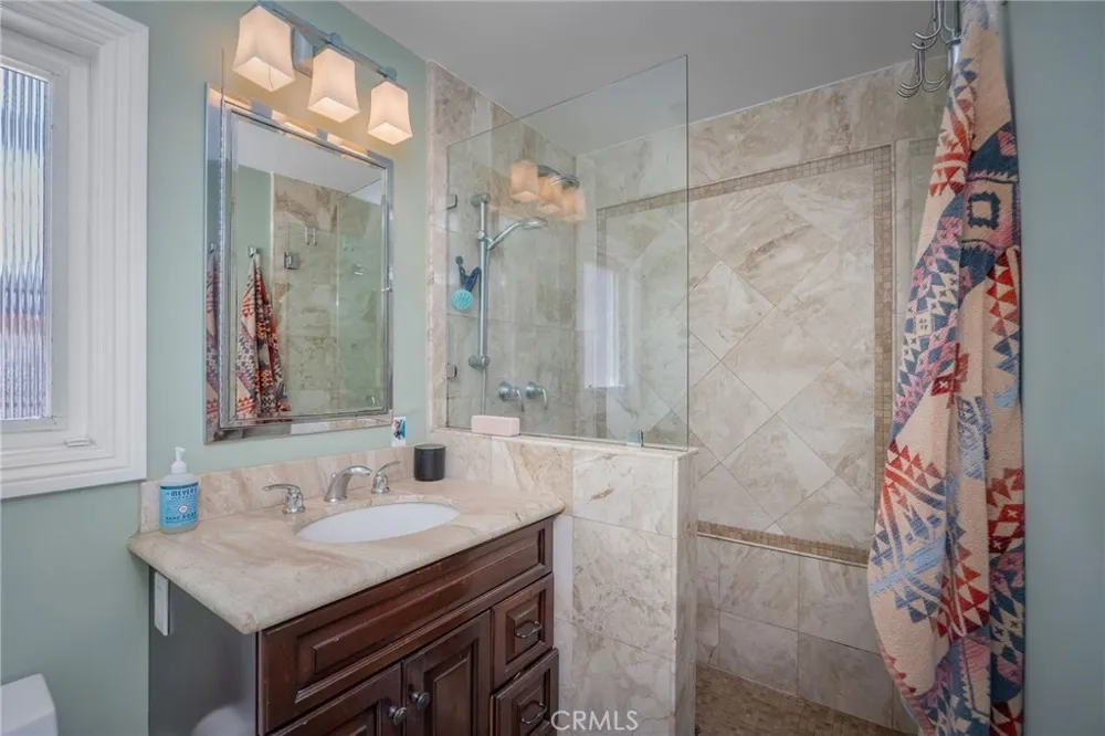 1200 Ardmore Avenue Manhattan Beach, CA 90266