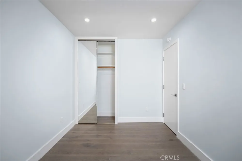 1200 Ardmore Avenue Manhattan Beach, CA 90266