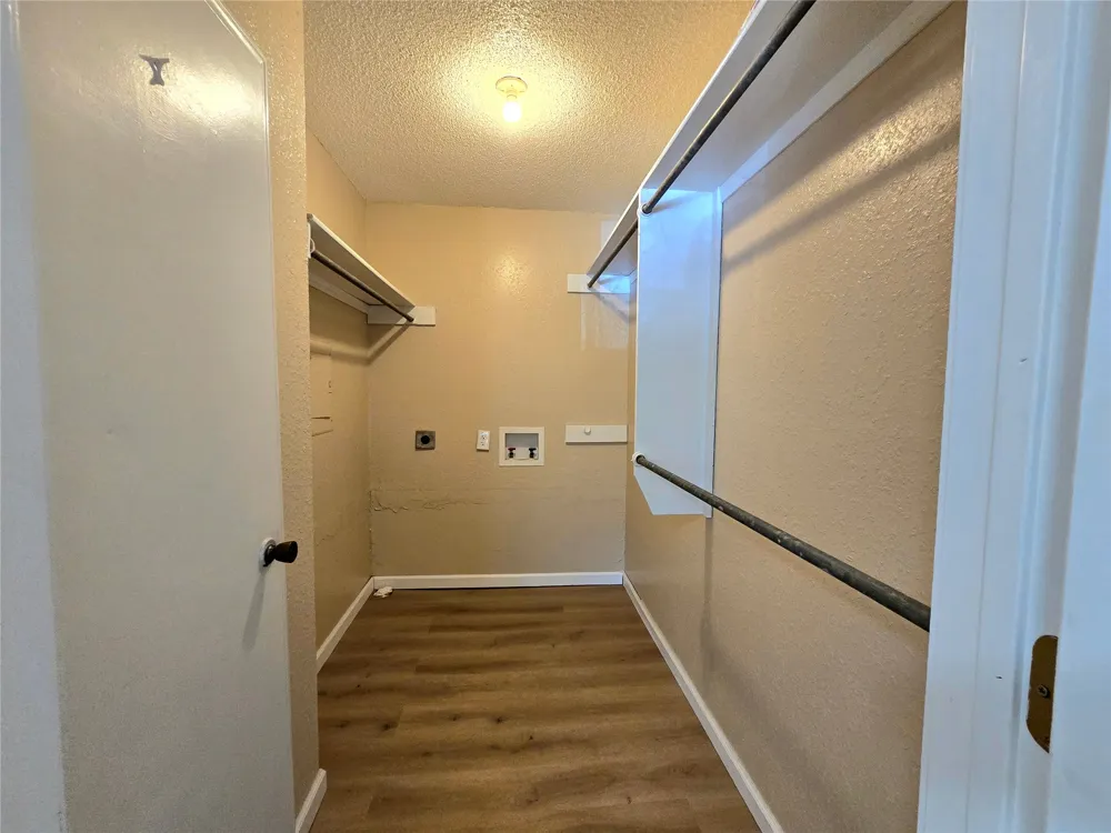6622 S Zunis Avenue #3E10 Tulsa, OK 74136
