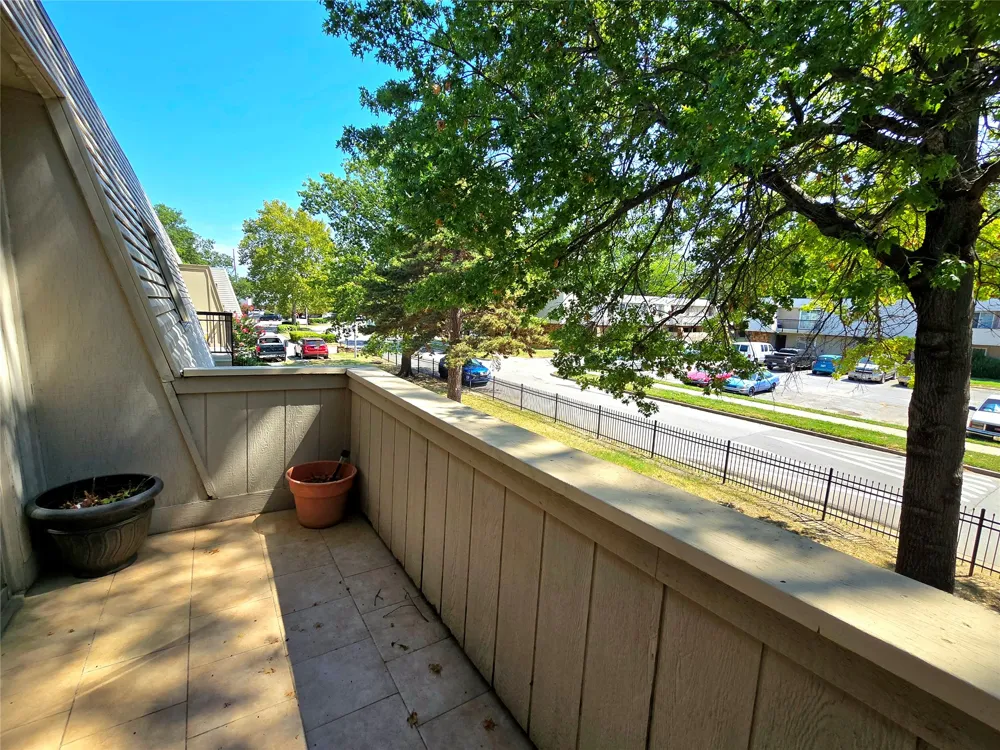 6622 S Zunis Avenue #3E10 Tulsa, OK 74136