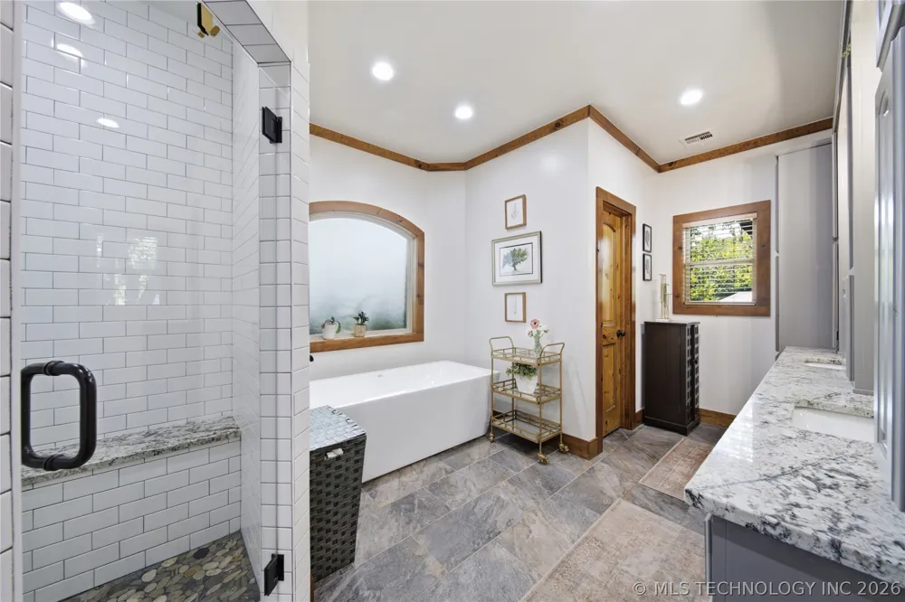 8933 E 115th Street S Bixby, OK 74008