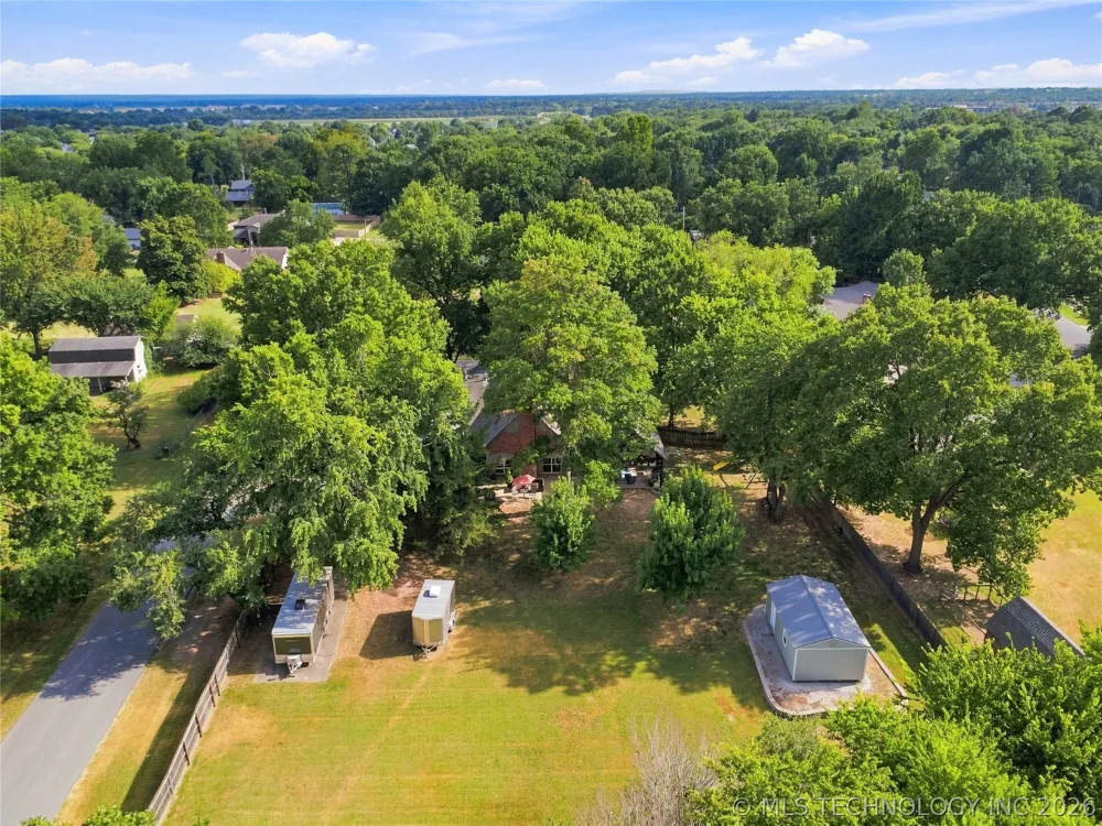 8933 E 115th Street S Bixby, OK 74008