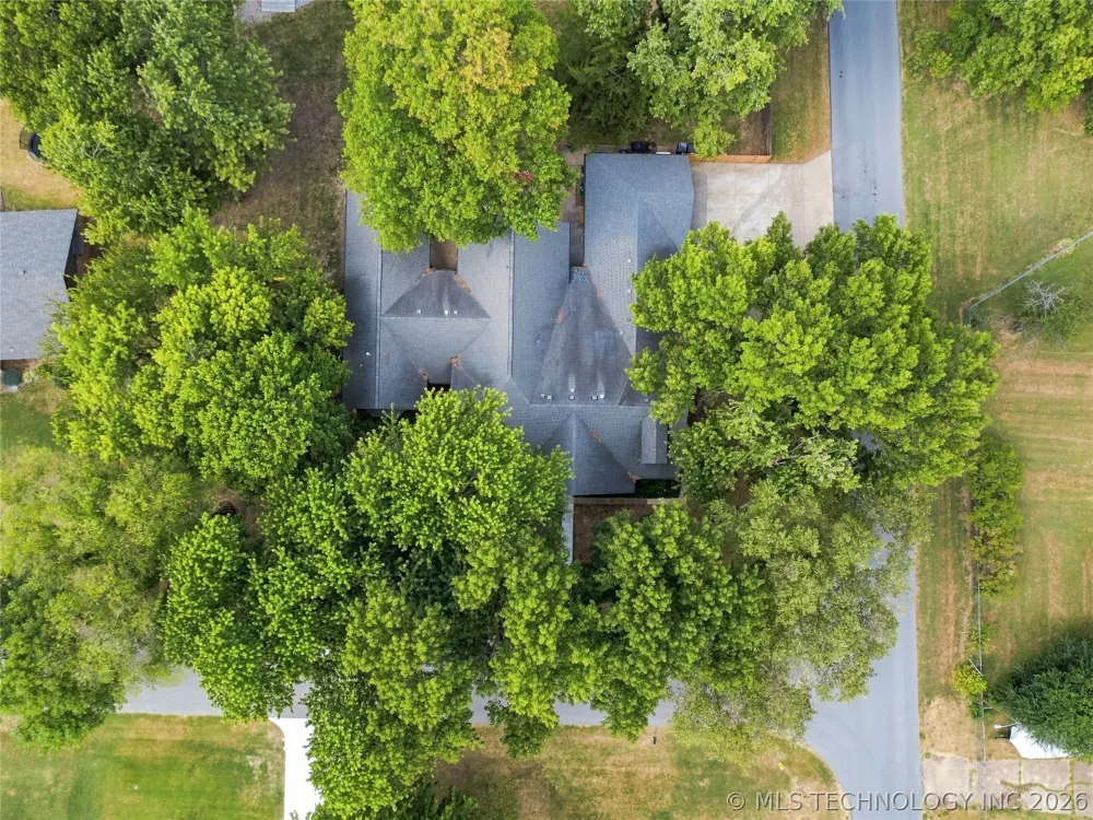 8933 E 115th Street S Bixby, OK 74008