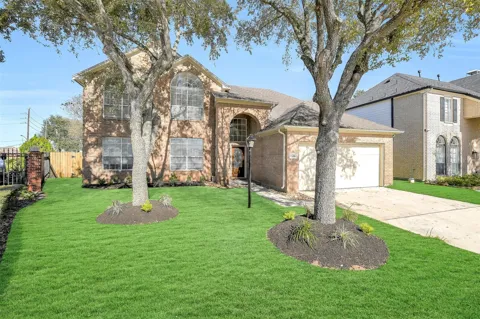 12426 Shadowpoint Drive