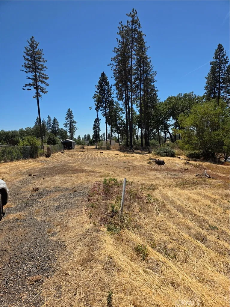 1564 Hemlock Paradise, CA 95969