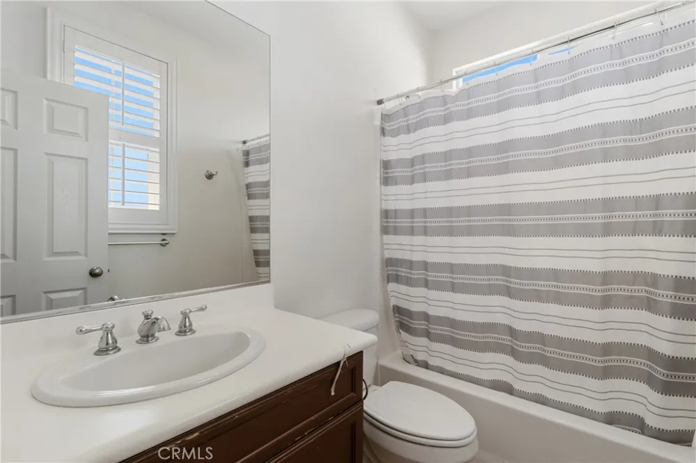 3101 Camino Hermanos Lancaster, CA 93536