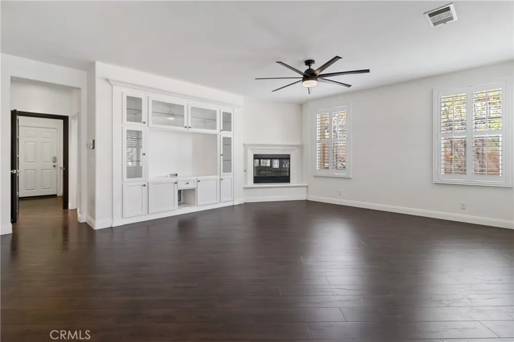 3101 Camino Hermanos Lancaster, CA 93536