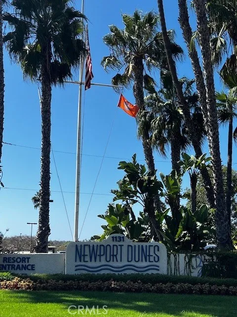 118 Villa Point Newport Beach, CA 92660