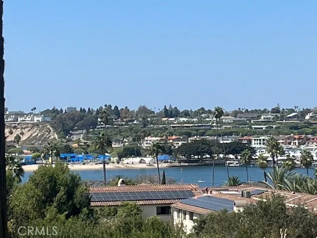 118 Villa Point Newport Beach, CA 92660