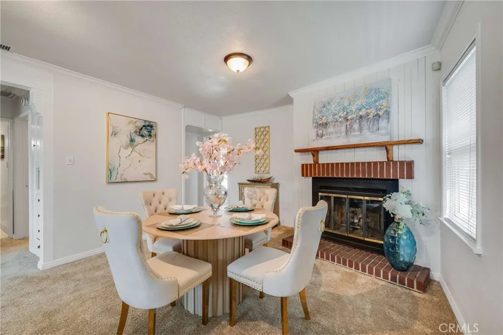 5031 Raton Long Beach, CA 90807