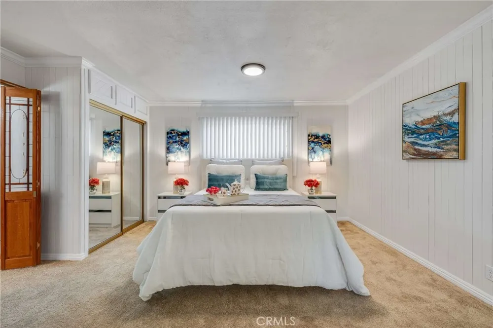5031 Raton Long Beach, CA 90807