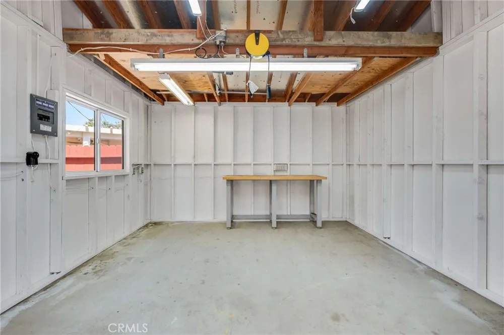 5031 Raton Long Beach, CA 90807