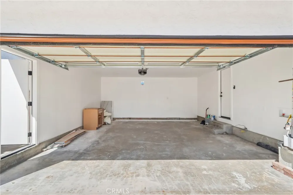 10007 Debra Ave Granada Hills, CA 91343