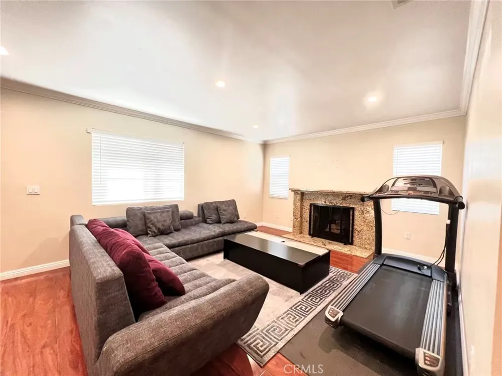 5730 Encinita Avenue Temple City, CA 91780