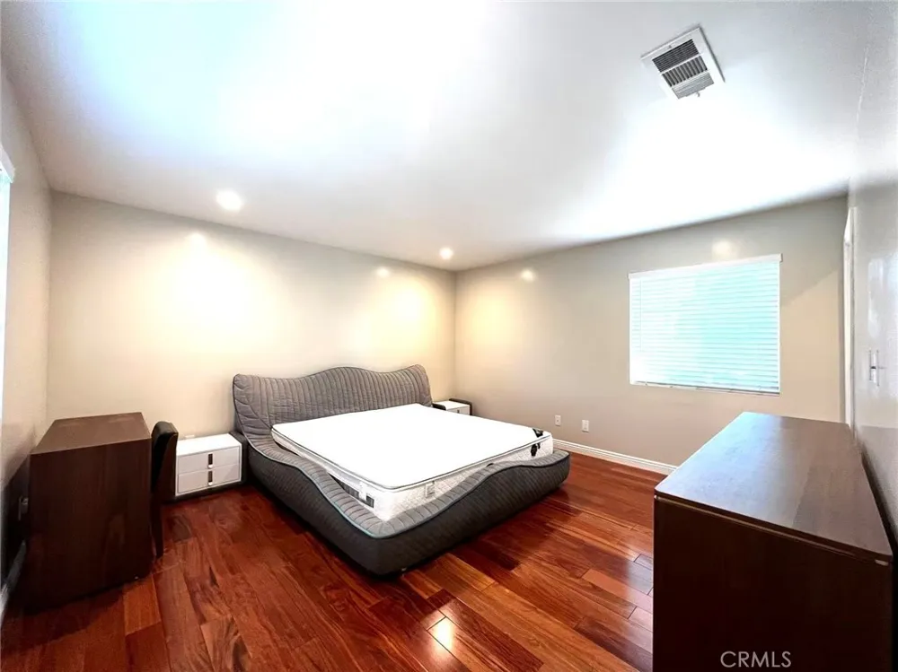 5730 Encinita Avenue Temple City, CA 91780