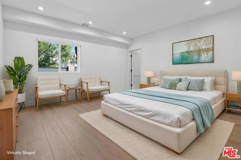 11304 Collins Street ##2 Los Angeles, CA 91601