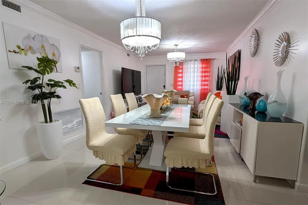 11005 W Okeechobee Rd #102 Hialeah Gardens, FL 33018