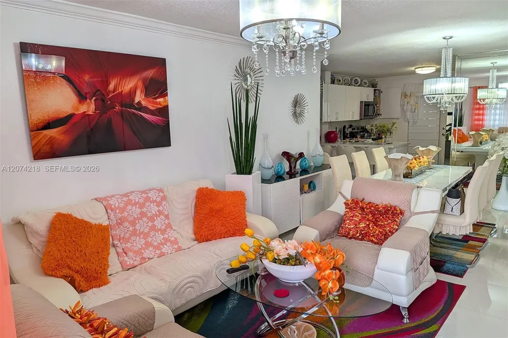 11005 W Okeechobee Rd #102 Hialeah Gardens, FL 33018