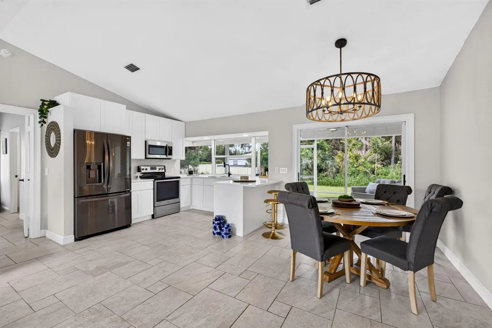 8545 101ST AVENUE Vero Beach, FL 32967