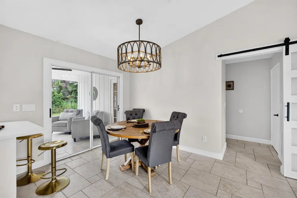8545 101ST AVENUE Vero Beach, FL 32967