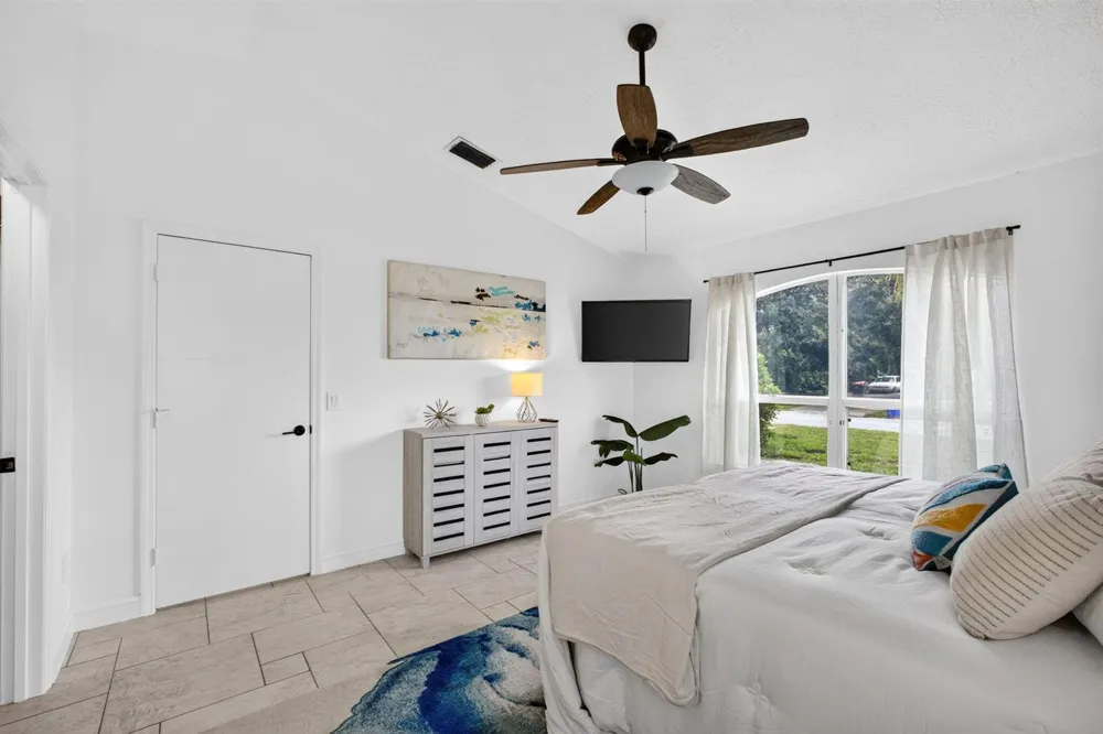 8545 101ST AVENUE Vero Beach, FL 32967