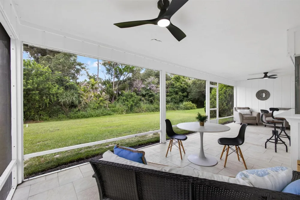 8545 101ST AVENUE Vero Beach, FL 32967