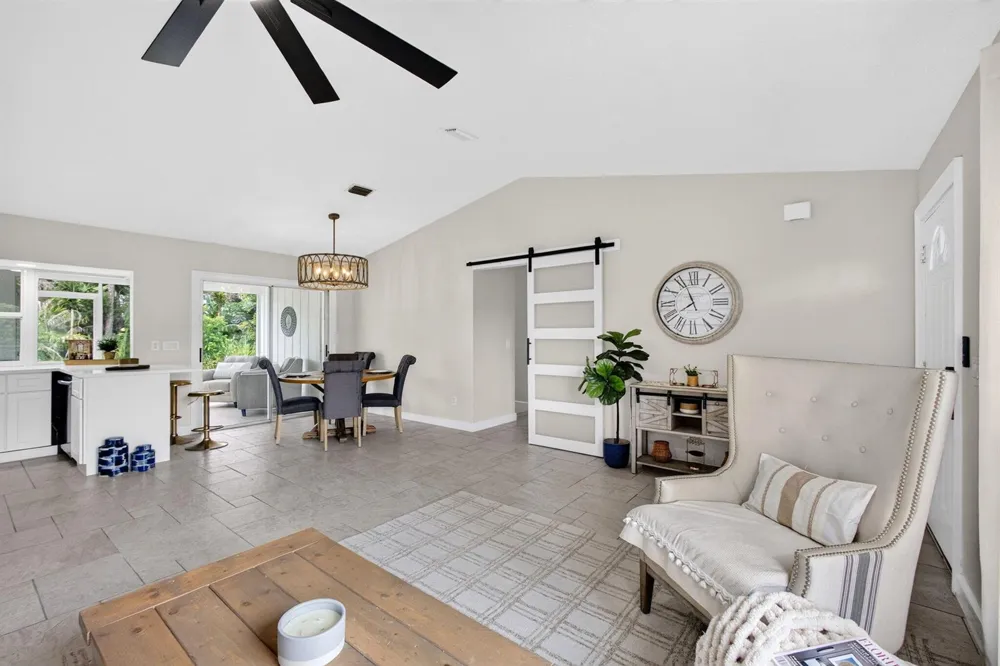 8545 101ST AVENUE Vero Beach, FL 32967