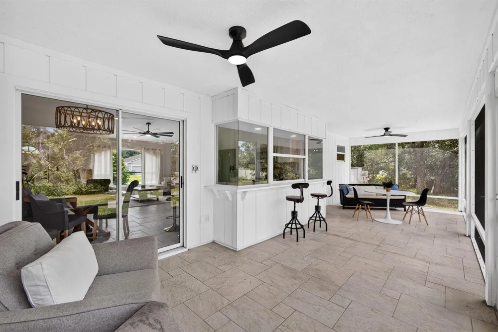 8545 101ST AVENUE Vero Beach, FL 32967