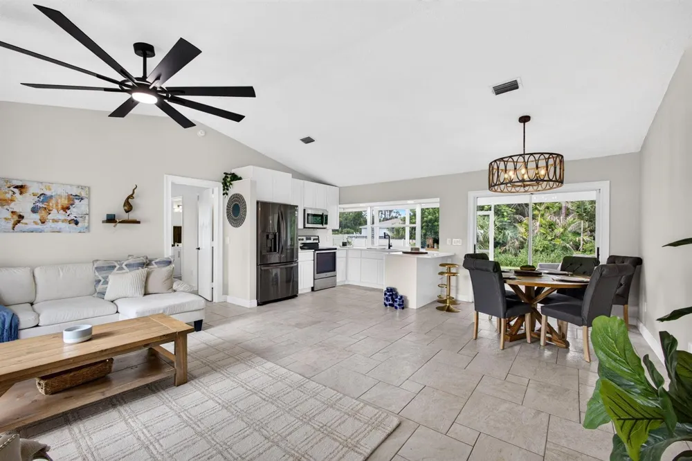 8545 101ST AVENUE Vero Beach, FL 32967