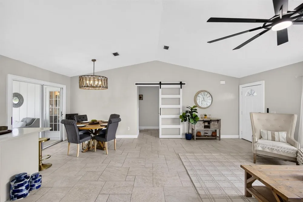 8545 101ST AVENUE Vero Beach, FL 32967