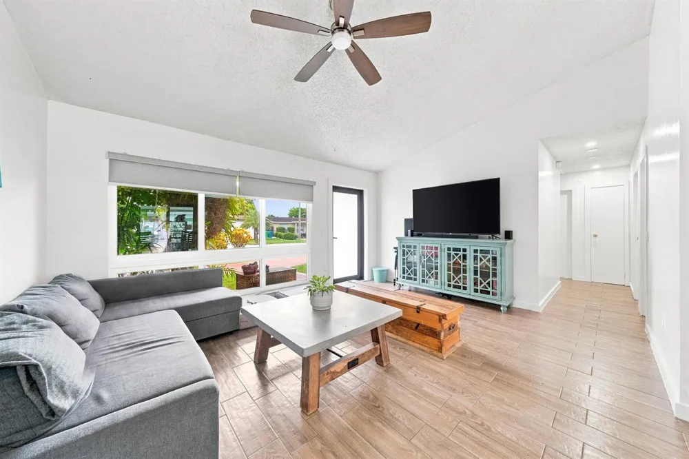 11351 NW 37TH PLACE Sunrise, FL 33323