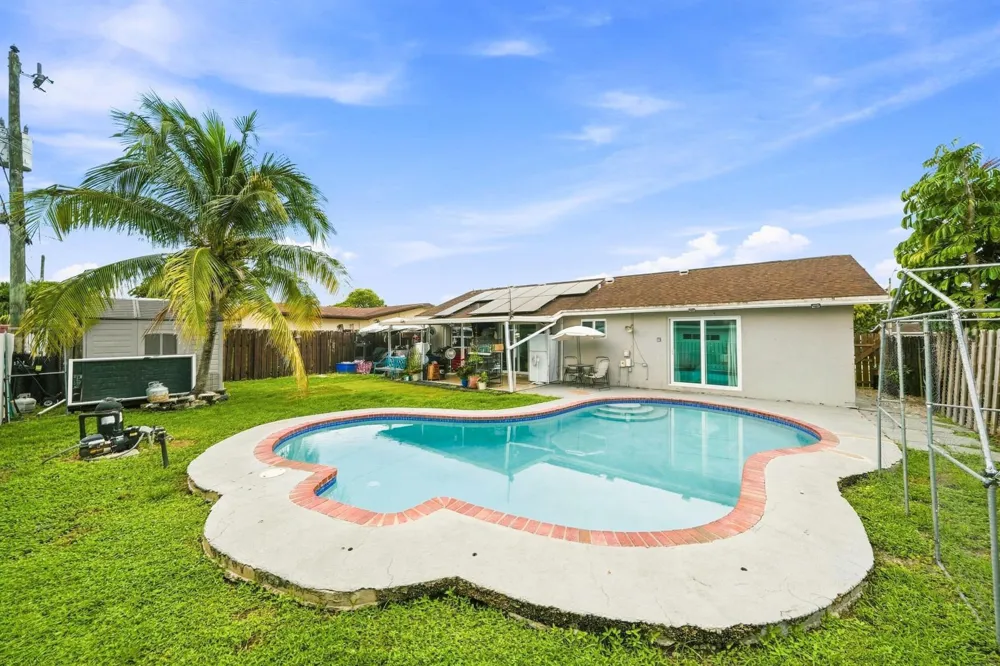 11351 NW 37TH PLACE Sunrise, FL 33323