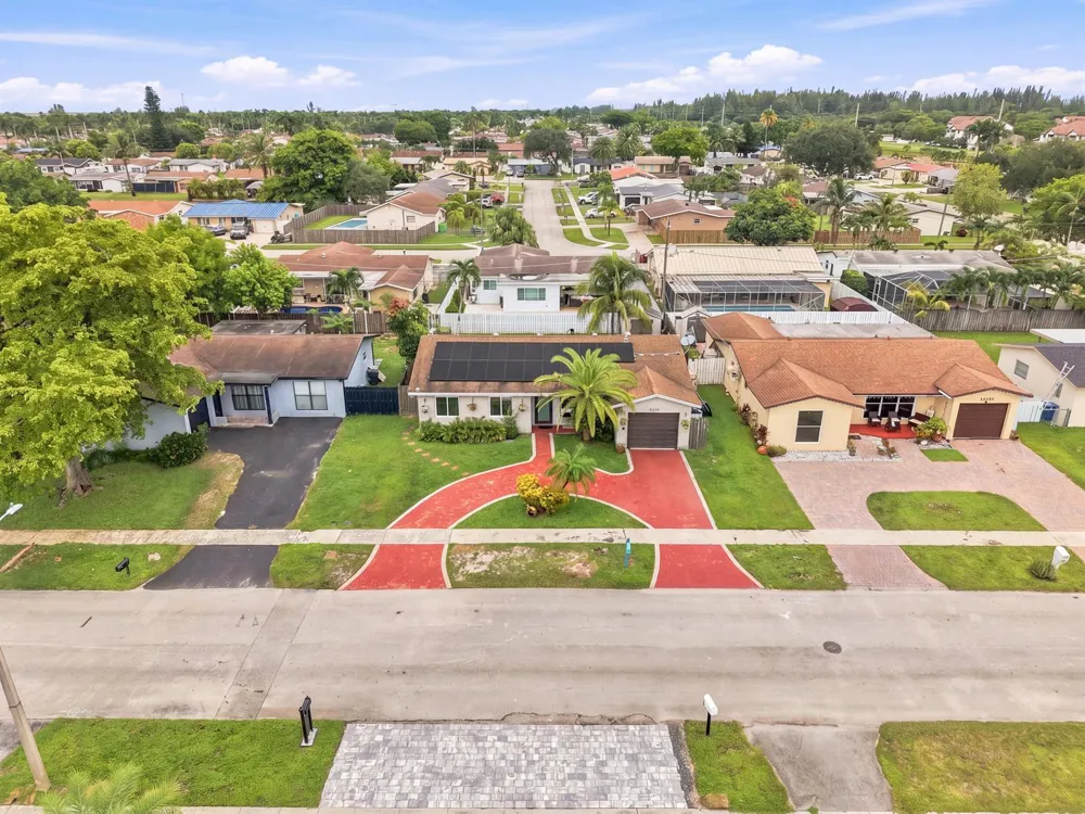 11351 NW 37TH PLACE Sunrise, FL 33323