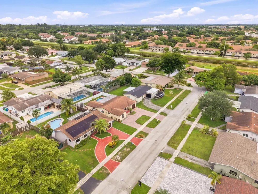 11351 NW 37TH PLACE Sunrise, FL 33323