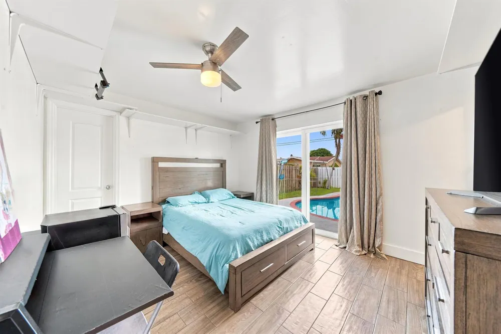 11351 NW 37TH PLACE Sunrise, FL 33323