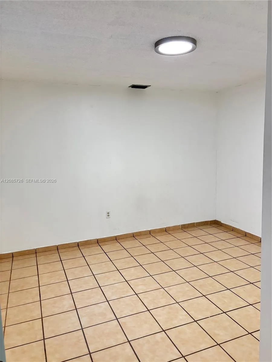 5919 SW 4th St #0 Miami, FL 33144