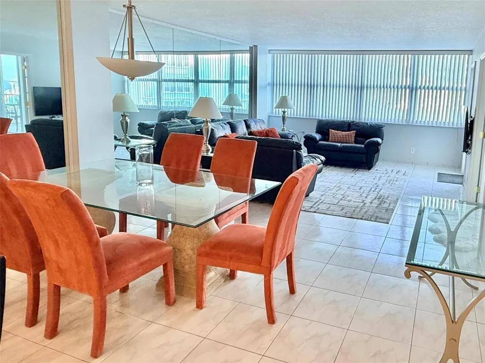 800 SE 20TH AVENUE #203 Deerfield Beach, FL 33441
