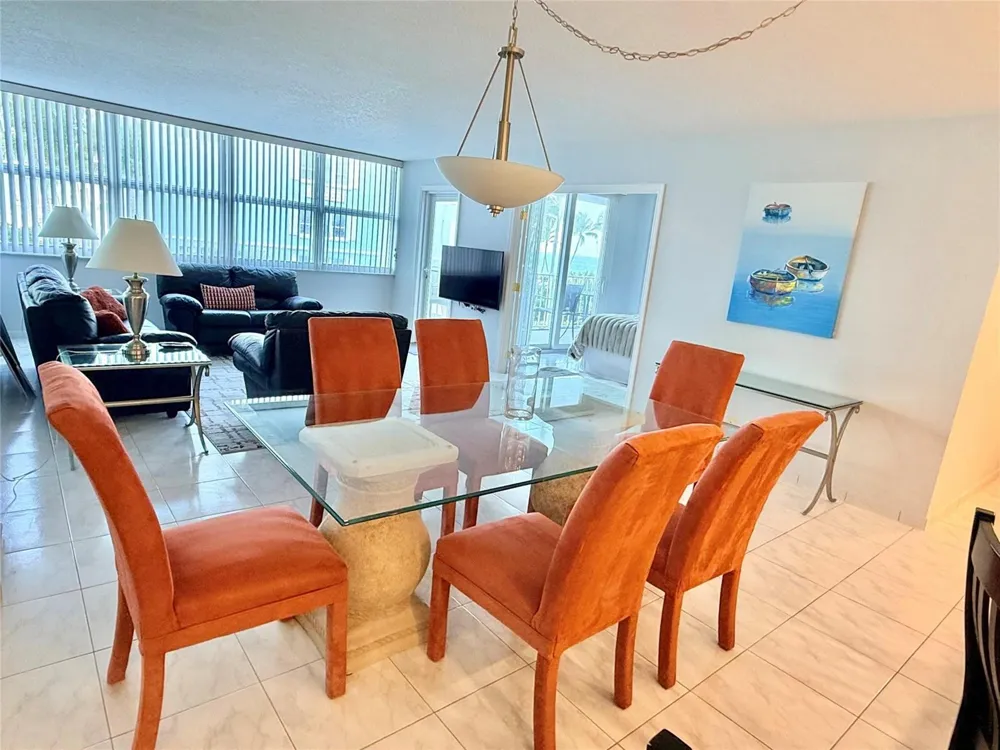 800 SE 20TH AVENUE #203 Deerfield Beach, FL 33441