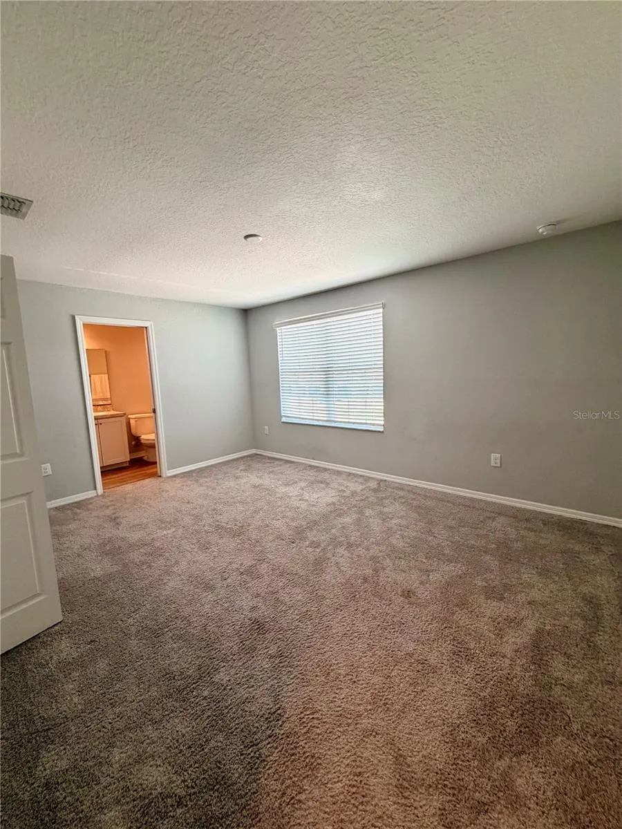 2934 FIELDWOOD CIRCLE St Cloud, FL 34772