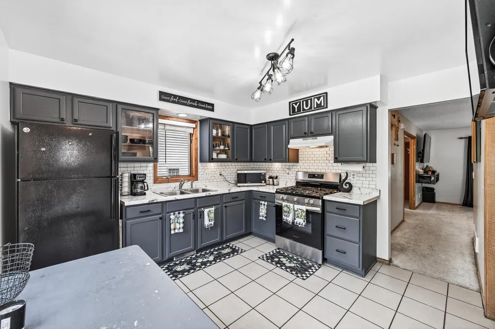 2505 Dupont Avenue Minneapolis, MN 55411