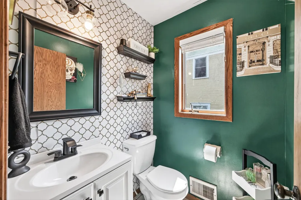 2505 Dupont Avenue Minneapolis, MN 55411