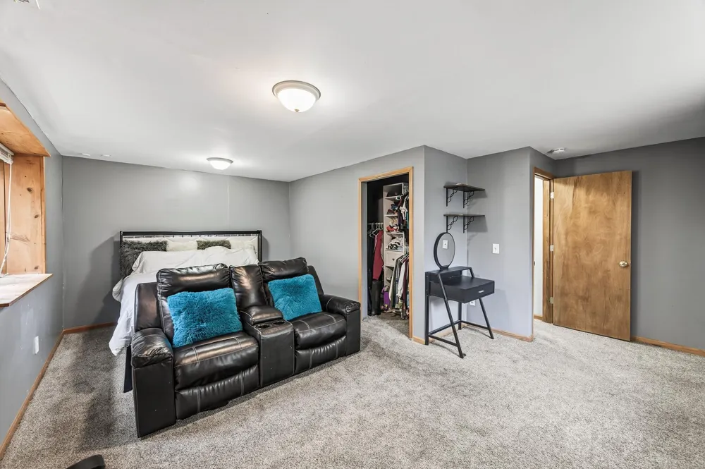 2505 Dupont Avenue Minneapolis, MN 55411
