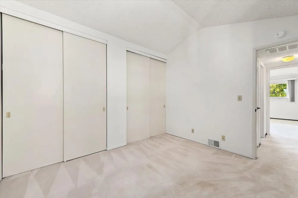 125 Connemara Way #2 Sunnyvale, CA 94087