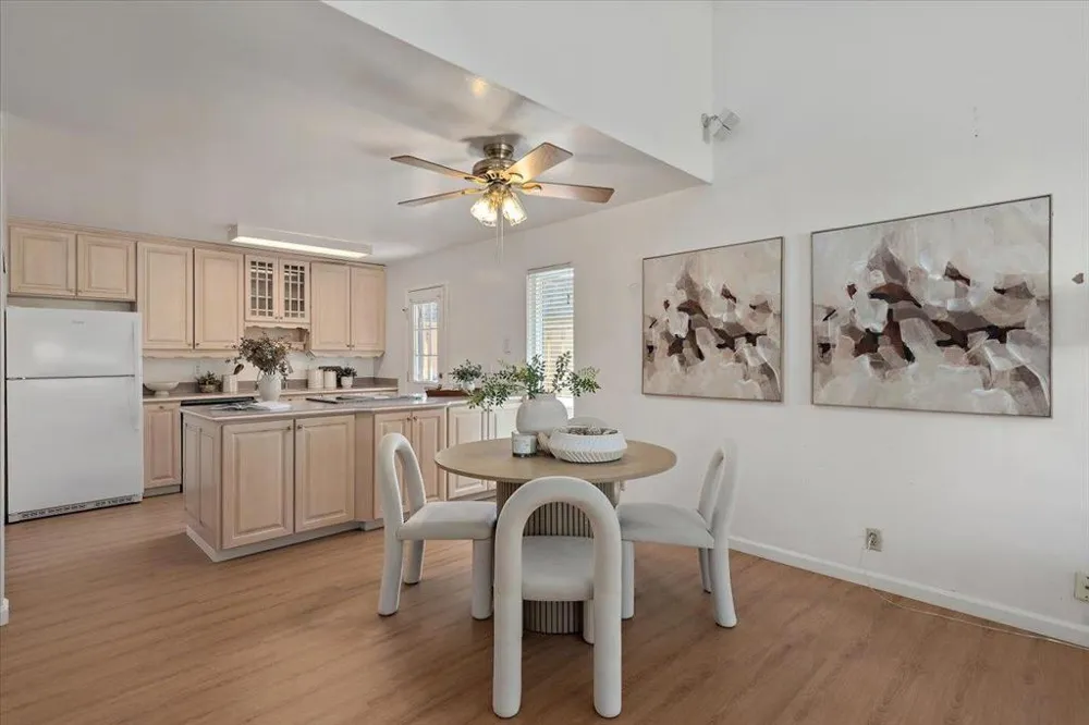 125 Connemara Way #2 Sunnyvale, CA 94087
